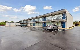 Relax Inn By Oyo Greeneville Near Hwy Us-321